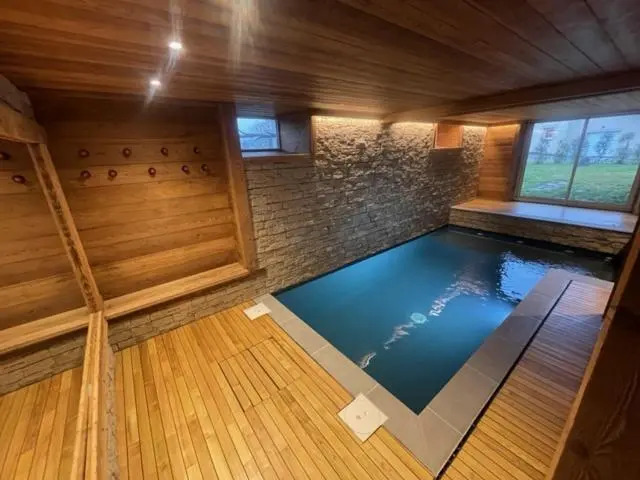 Gîte 5* piscine intérieure, sauna, à 20 mins des pistes de ski, à 300 m d’un Lac