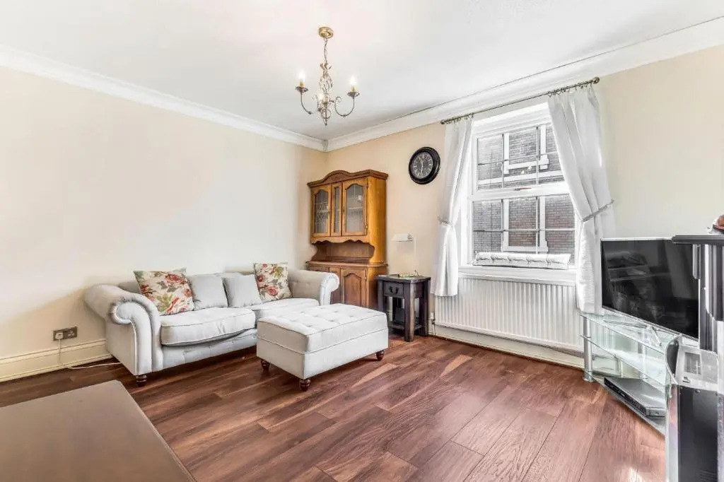 2BD Georgian Duplex City Centre Leicester