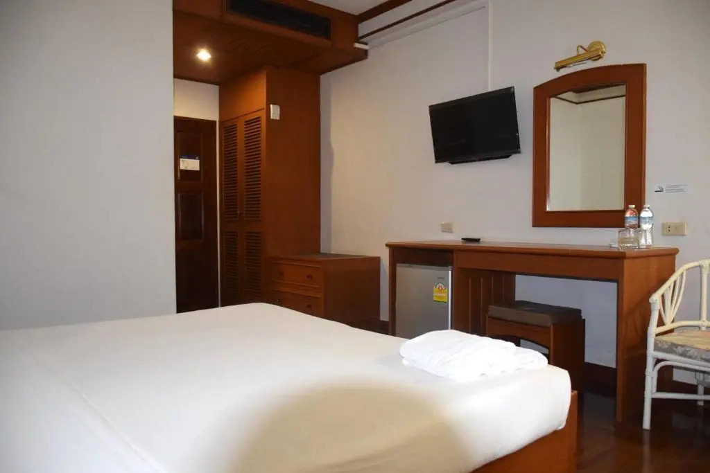 Puangpen Villa Hotel