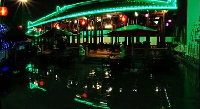 Tuong Phat Hotel