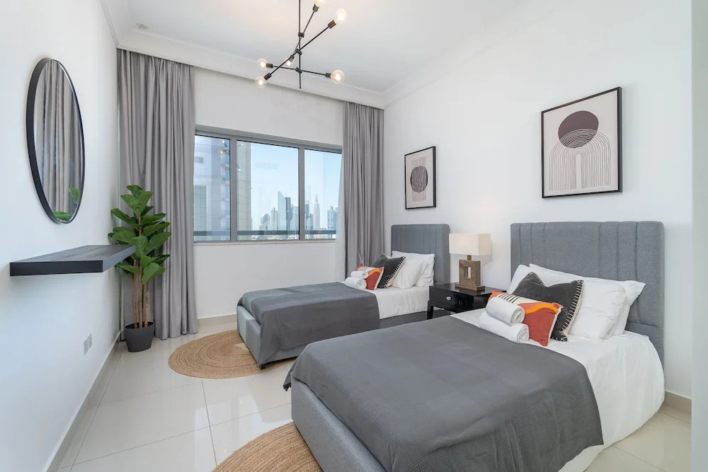 Luxury Three Bedroom in Damac Maison Near Dubai Mall by Sojo Stay