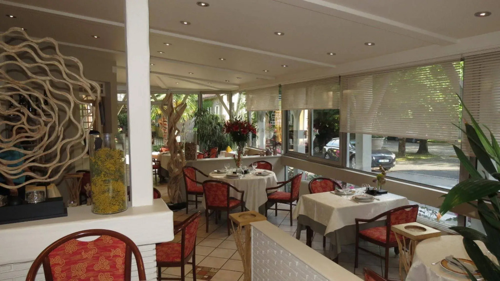 Hôtel Restaurant Chez Nous
