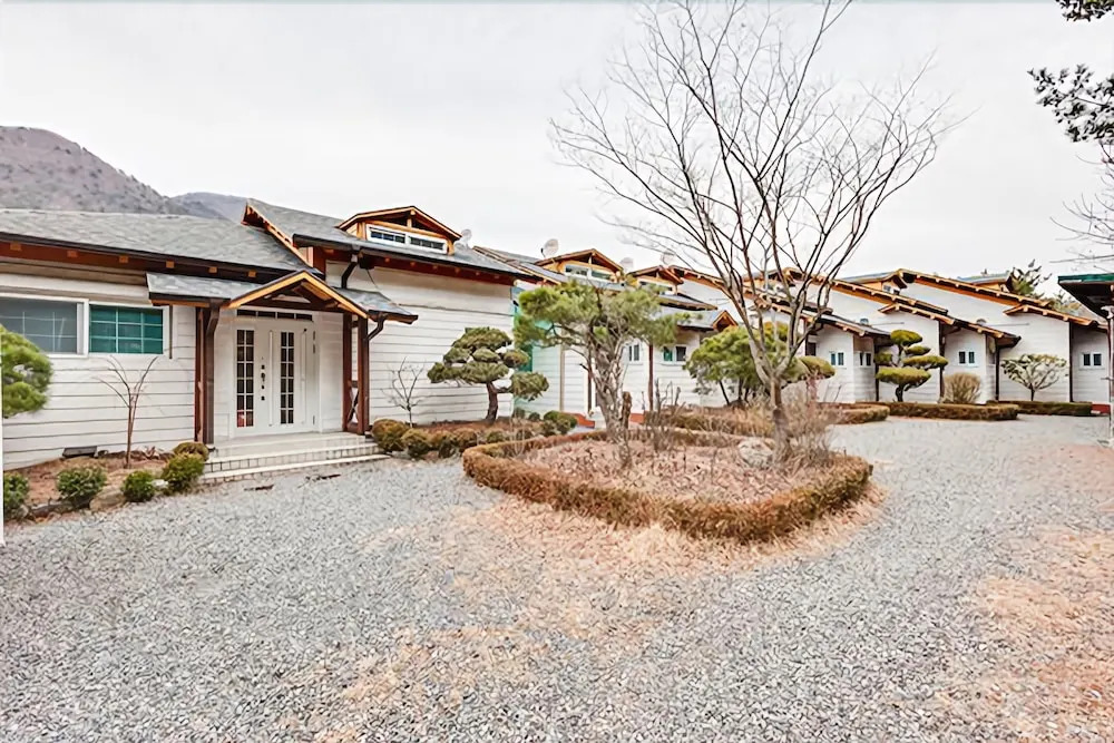Yangsan Solmaru Pension