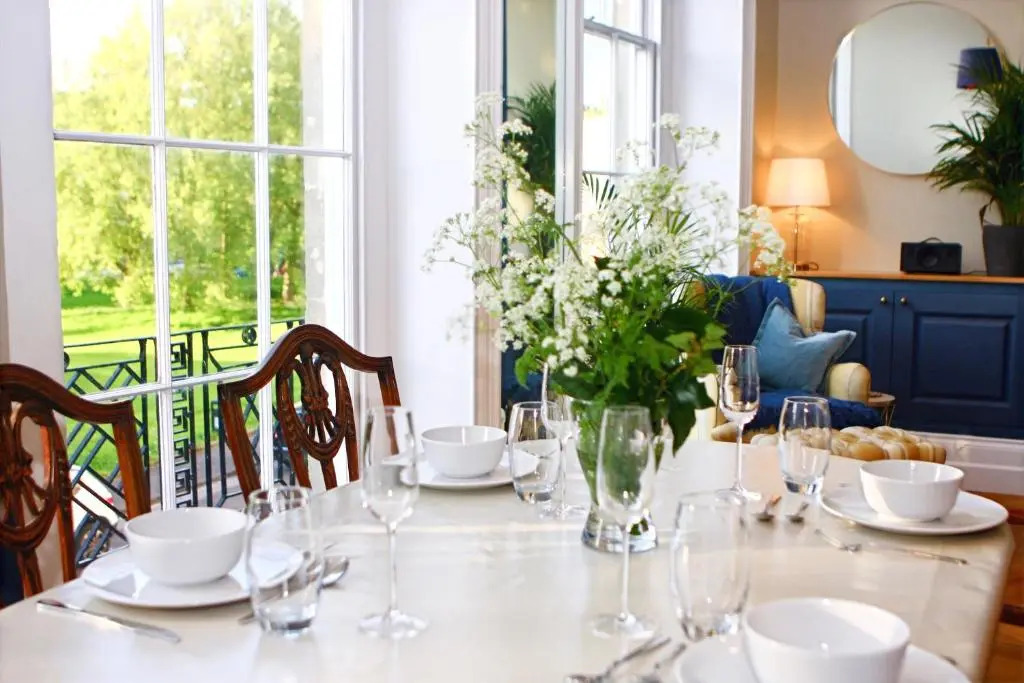 New! A Rare Georgian Crescent Residence