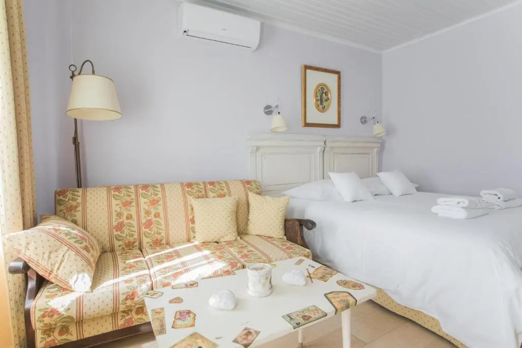 Shabby Chic Apartments
