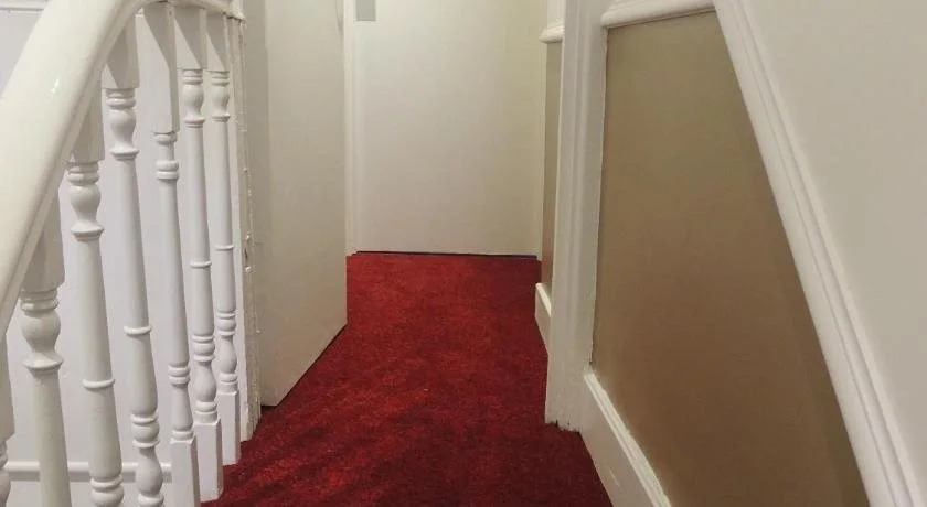 White House Hotel