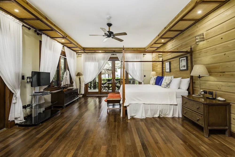 One of the Best Caleton Villas in Cap Cana - Ocean View Villa for Rent With Chef Maid Butler Pool
