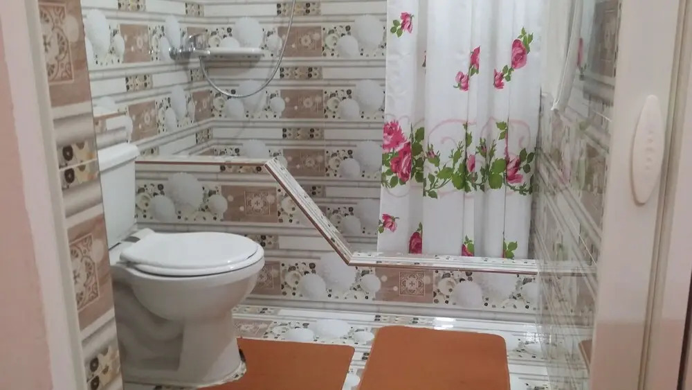 Hostal Hilda J YP