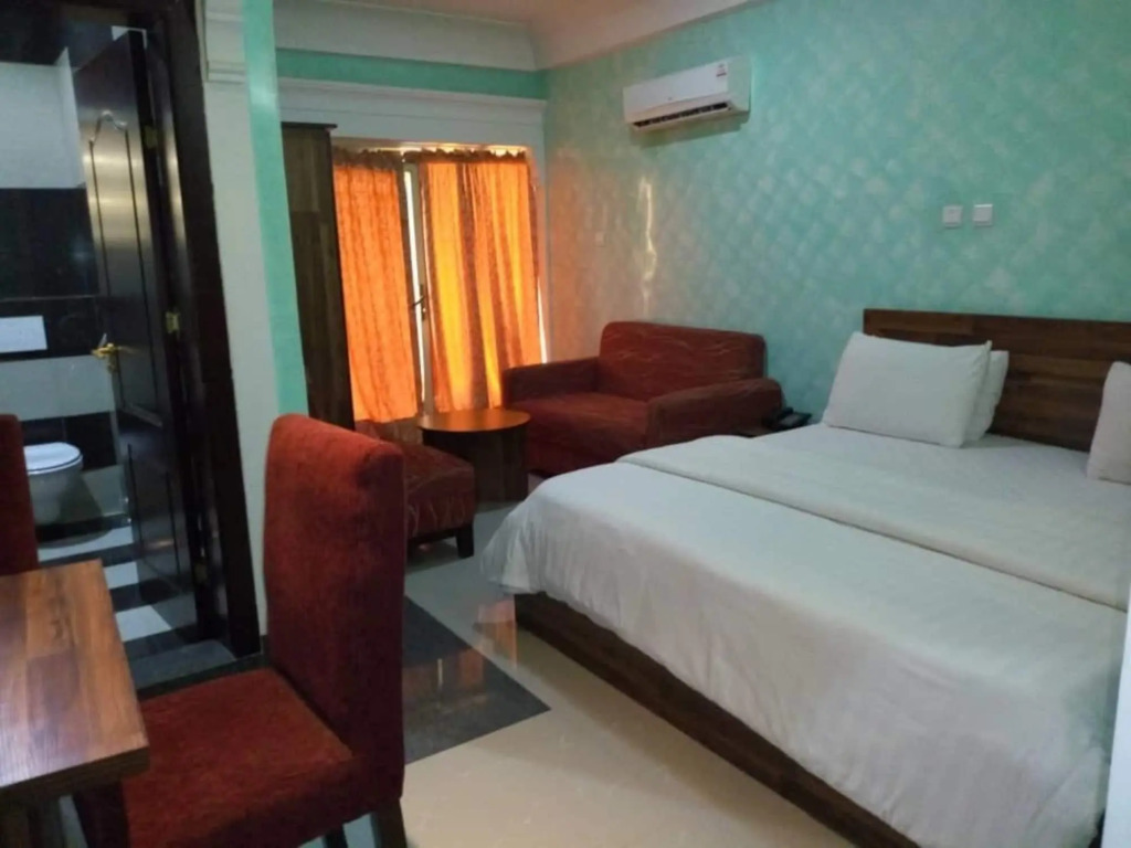 Cadestral Zone Hotel