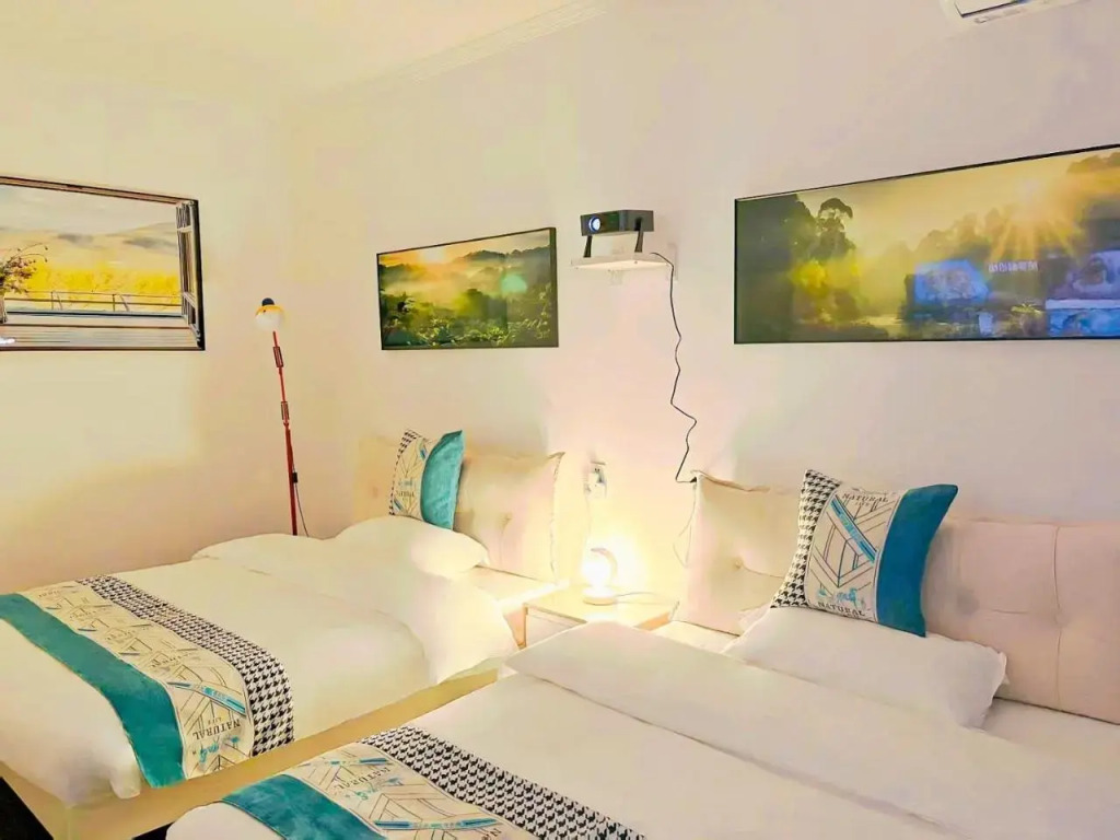 Badaling King Hostel
