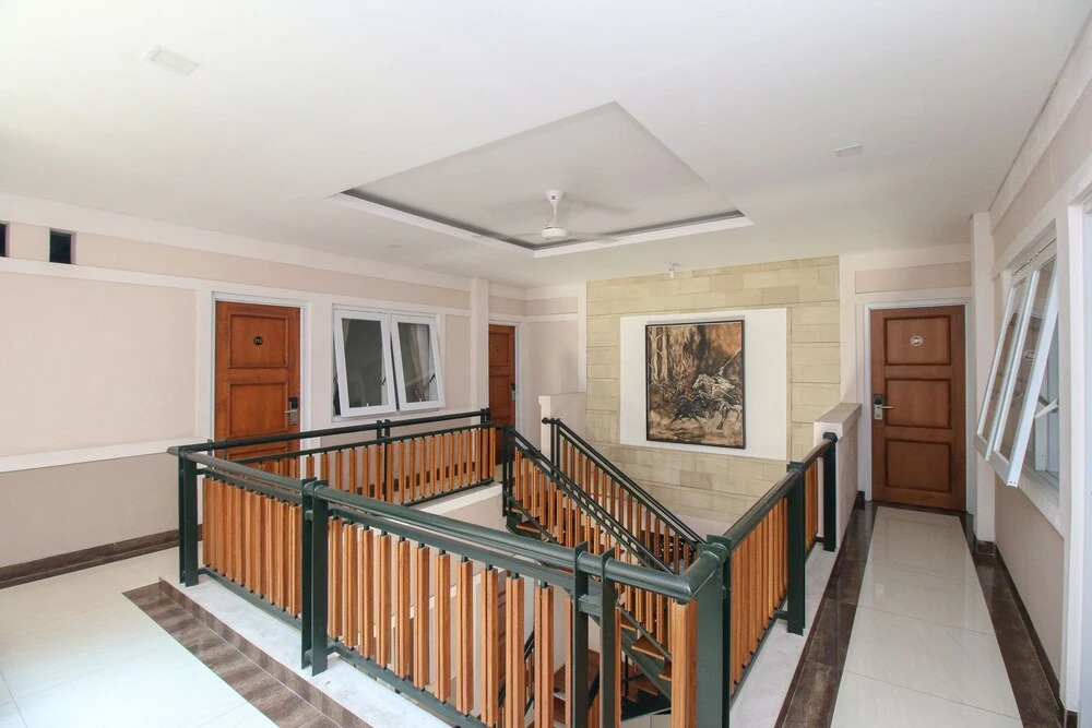 Airy Stasiun Purwosari Merpati 39B Solo
