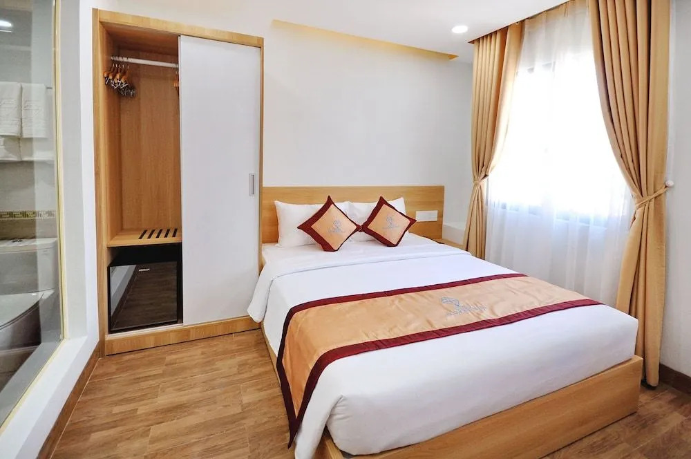 Diamond Blue Hotel NT - by BAY LUXURY