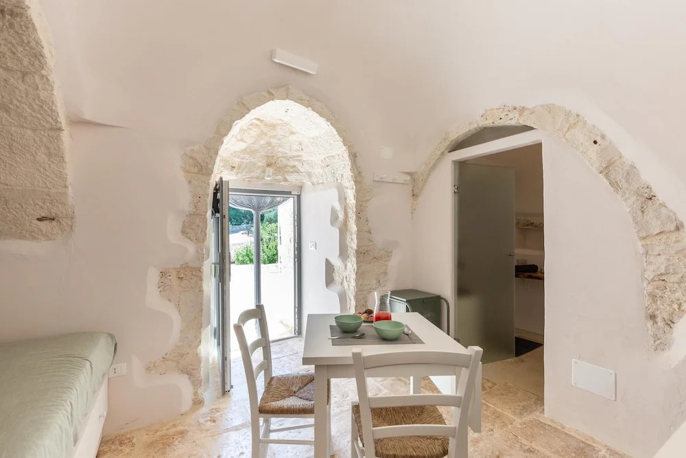 2495 Trullo I Tre Fichi by Perle di Puglia