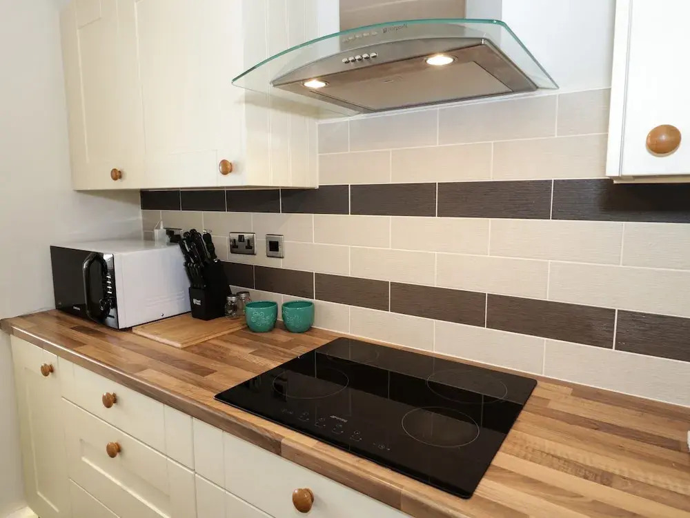 4 Anglesey Road