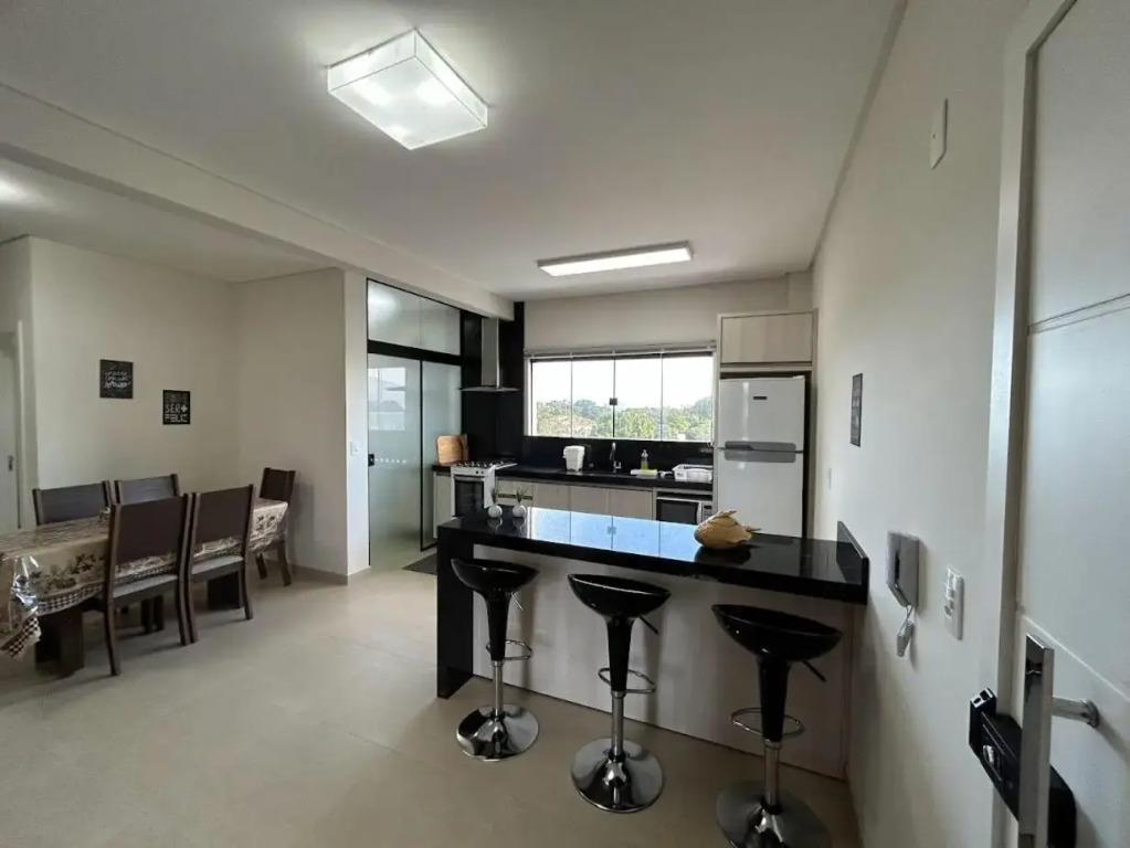 apartamento para locação em bombinhas, mariscal