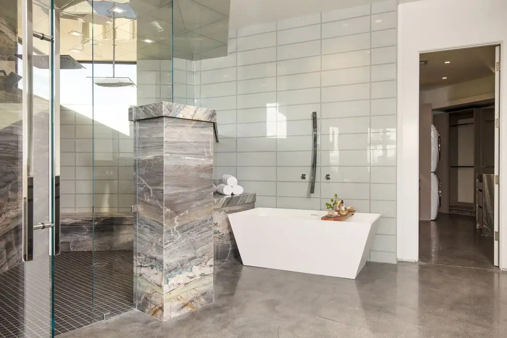 Oasis Del Sol by AvantStay Pool, Hot Tub, Views, Outdoor Dining, Open Spaced Living Area