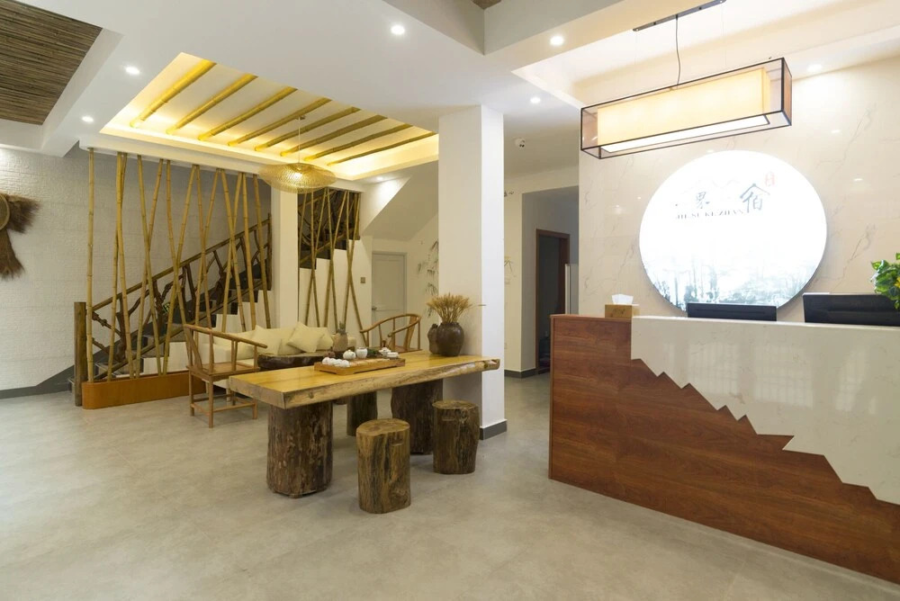 Jiesu Renwen Guest House