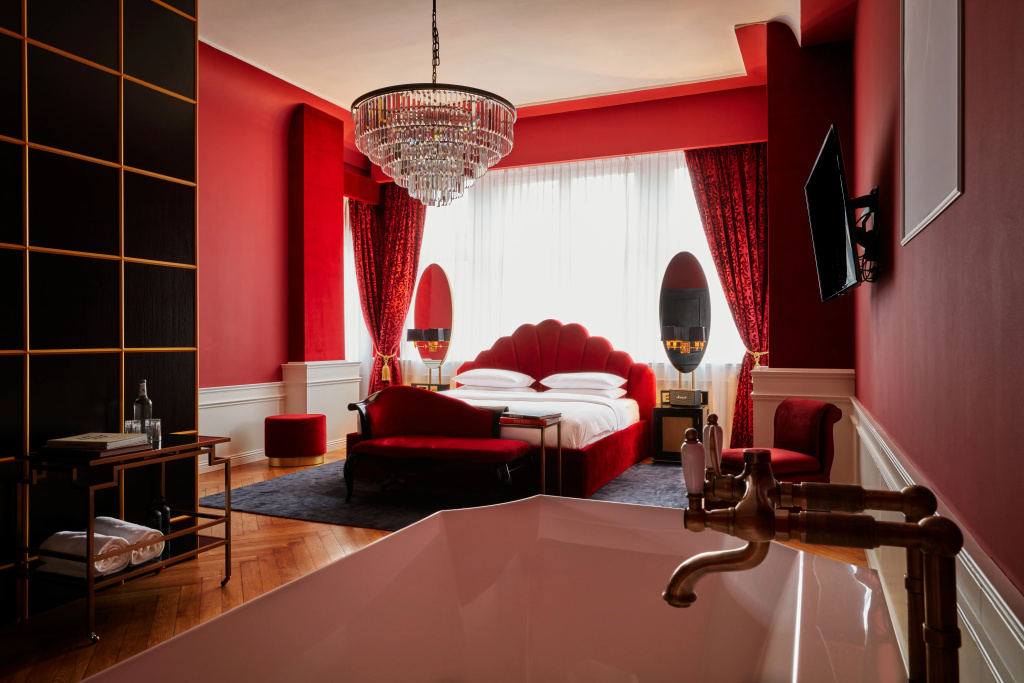 Provocateur Berlin, part of Sircle Collection