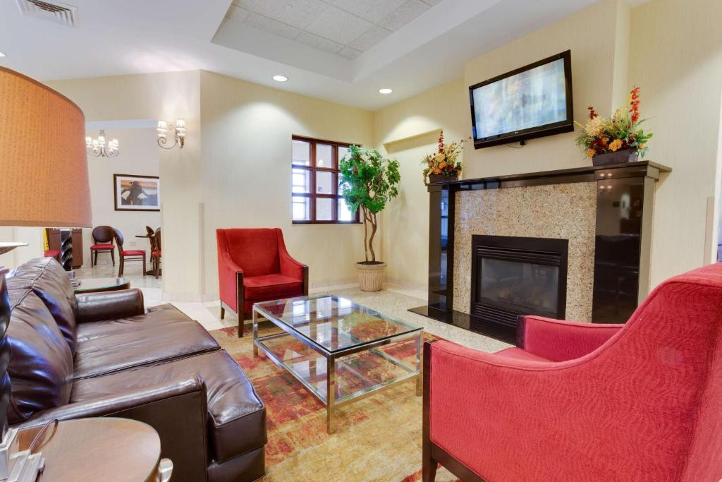 Drury Inn & Suites St Joseph