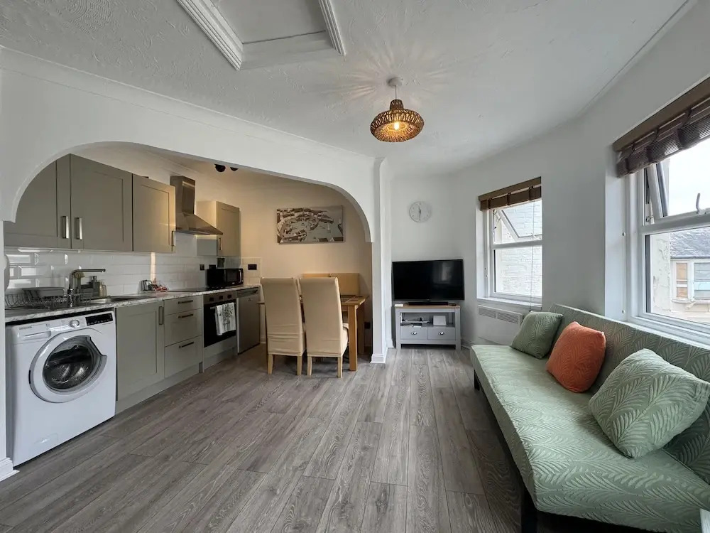 Purbeck Inn Apartment in Bournemouth Town Centre