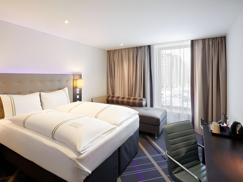 Premier Inn Hamburg City Centre