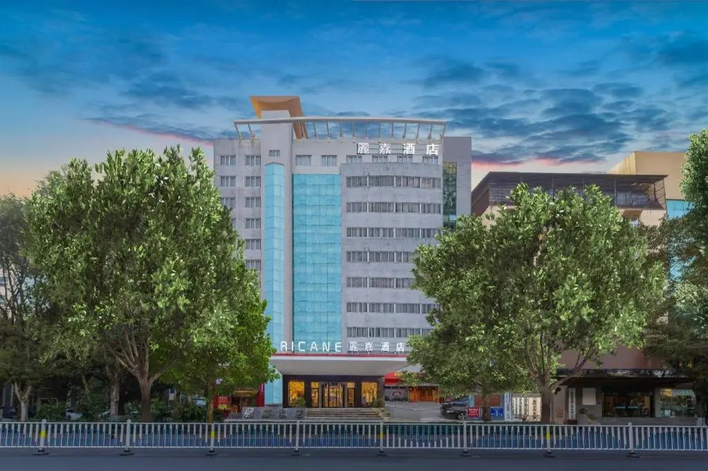 Lavande Hotels Ganzhou Golden Plaza