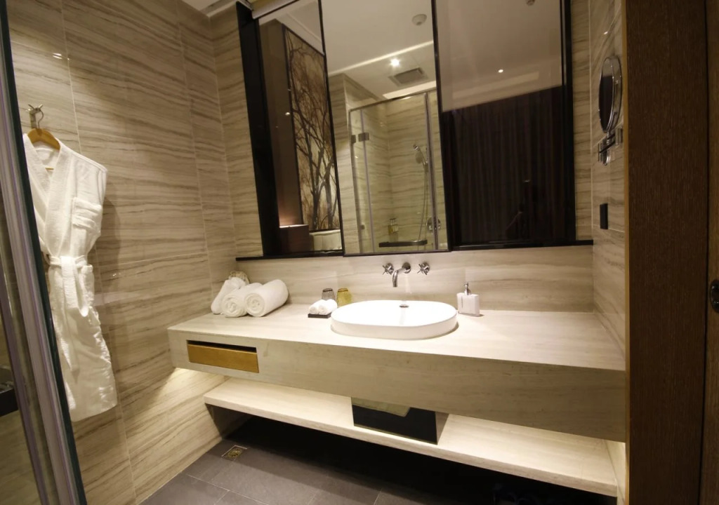Silverworld Hotel
