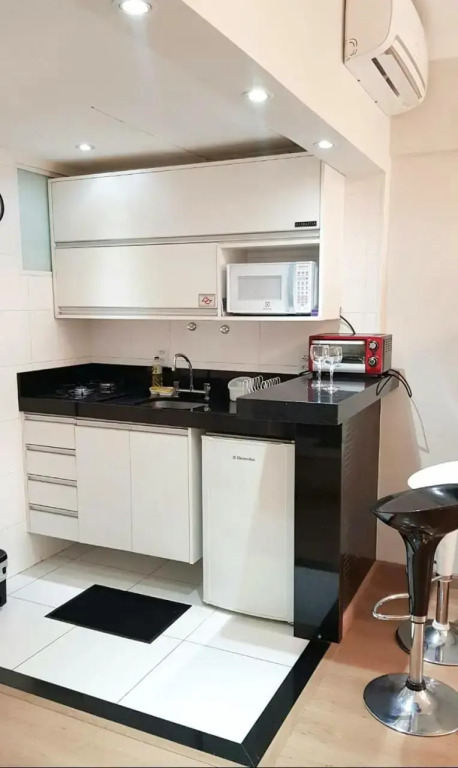 Flat Centro Campinas - L'Hirondelle 125