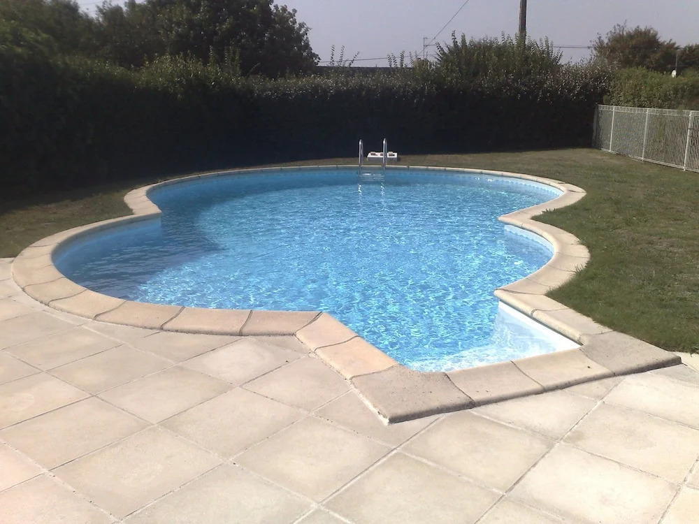 Cozy Holiday Home in Penmarch with Private Swimming Pool