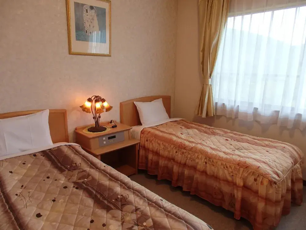Forest Villa YUMESUZU the closest accommodation to the metasequoia tree-lined avenue