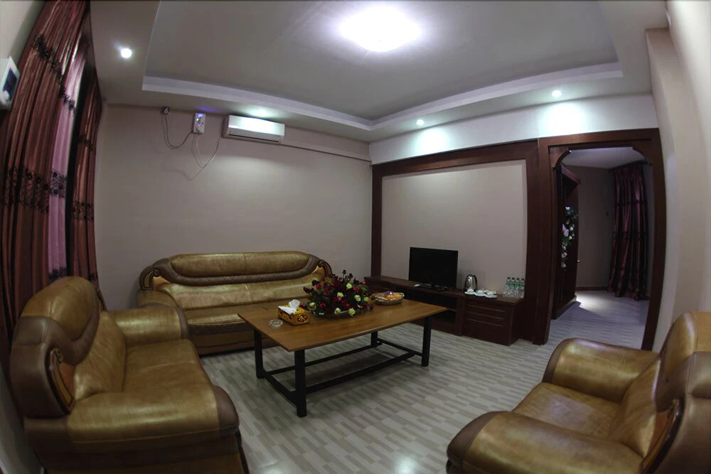 New Aye Yar Hotel