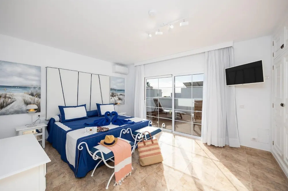 Villa Dulce in Tias With 4 Bedrooms and 2 Bathrooms