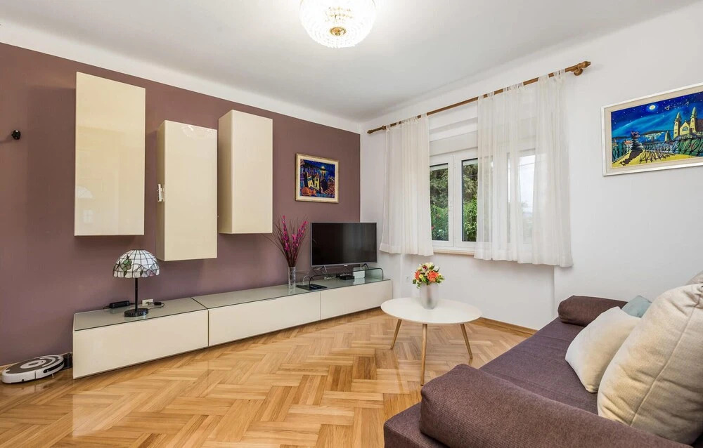 Stunning Apartment in Opatija With Wifi and 2 Bedrooms