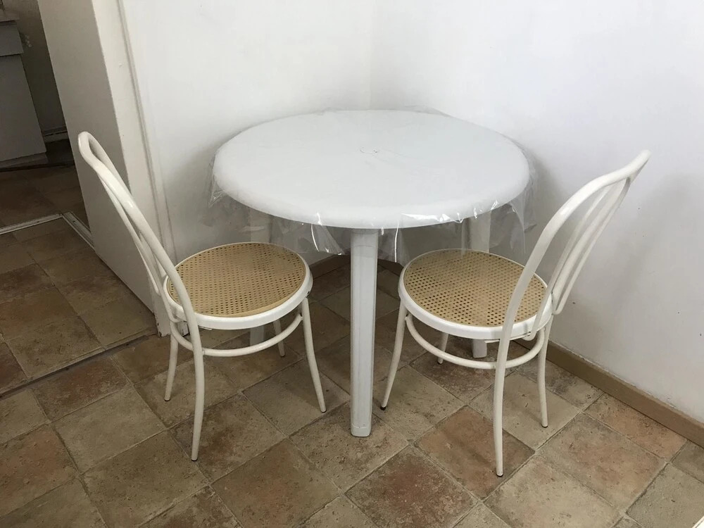Studio in Les Sables-d'olonne, With Wifi - 100 m From the Beach