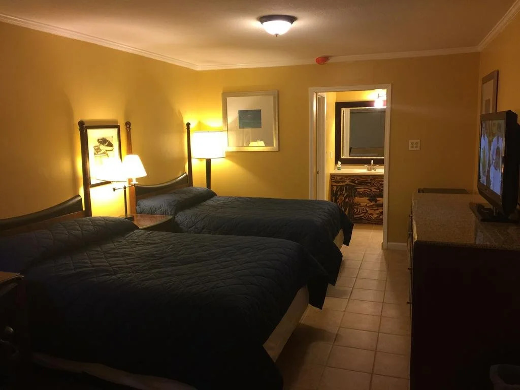 Dragon INN & Suites