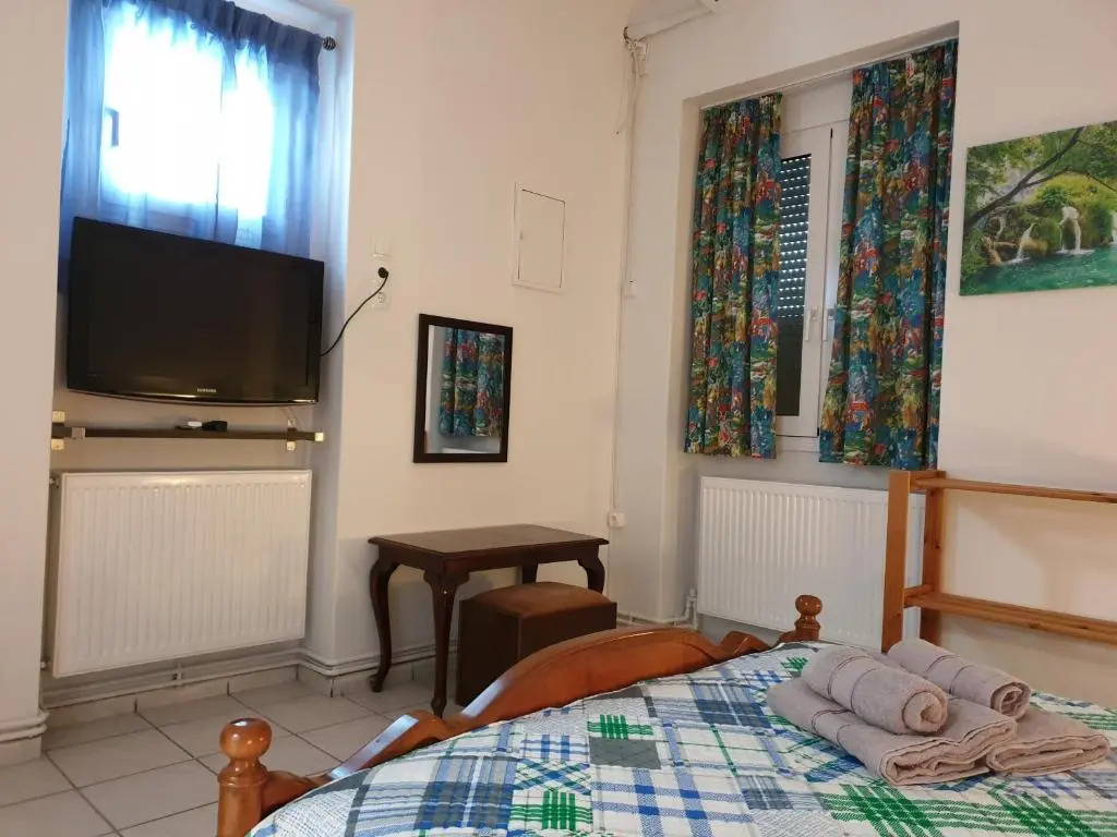 Antonia family house near center