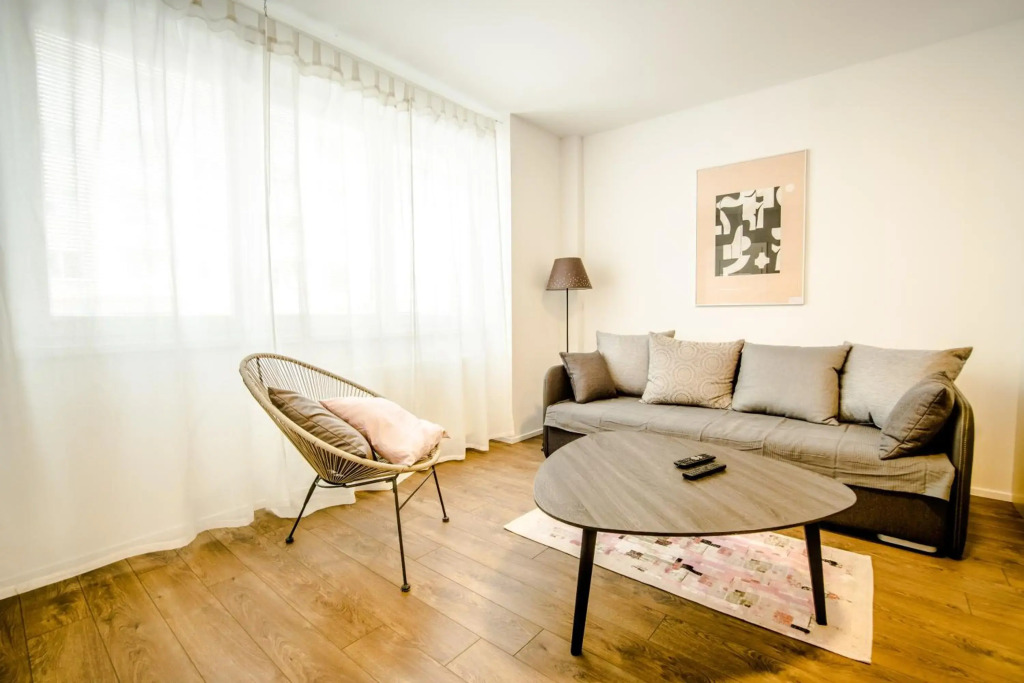 Central apartments by Kovee