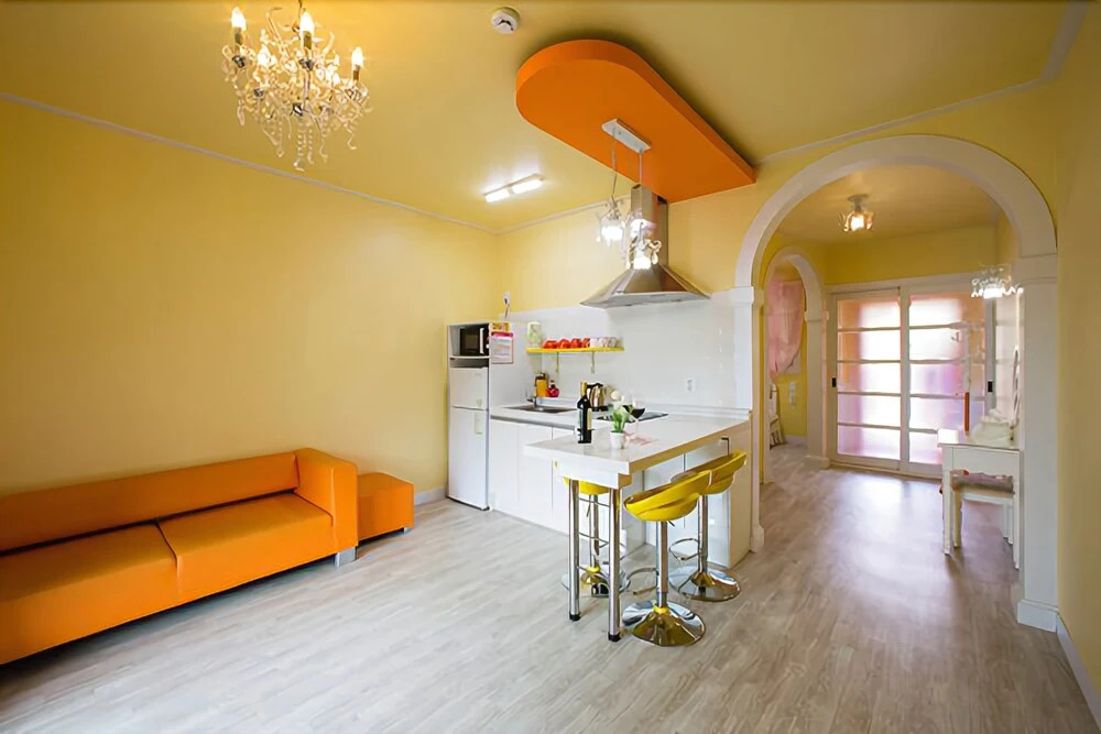Ganghwa Pink House Pension
