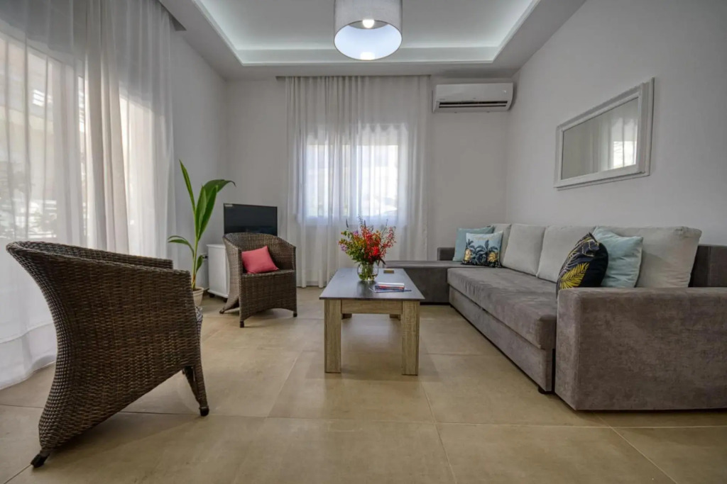 The Rhodes Marina Apartment