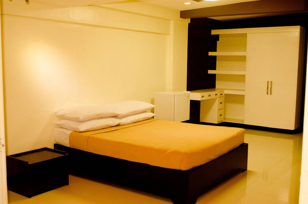 Palawan Palm Suites
