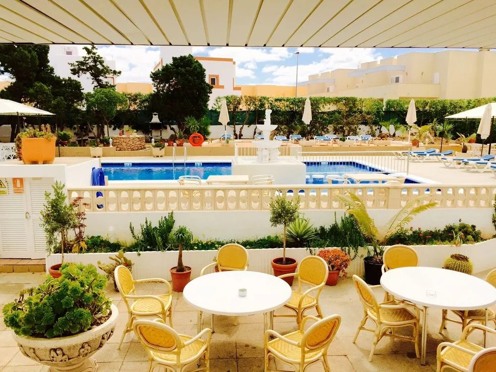Apartamentos Arcomar