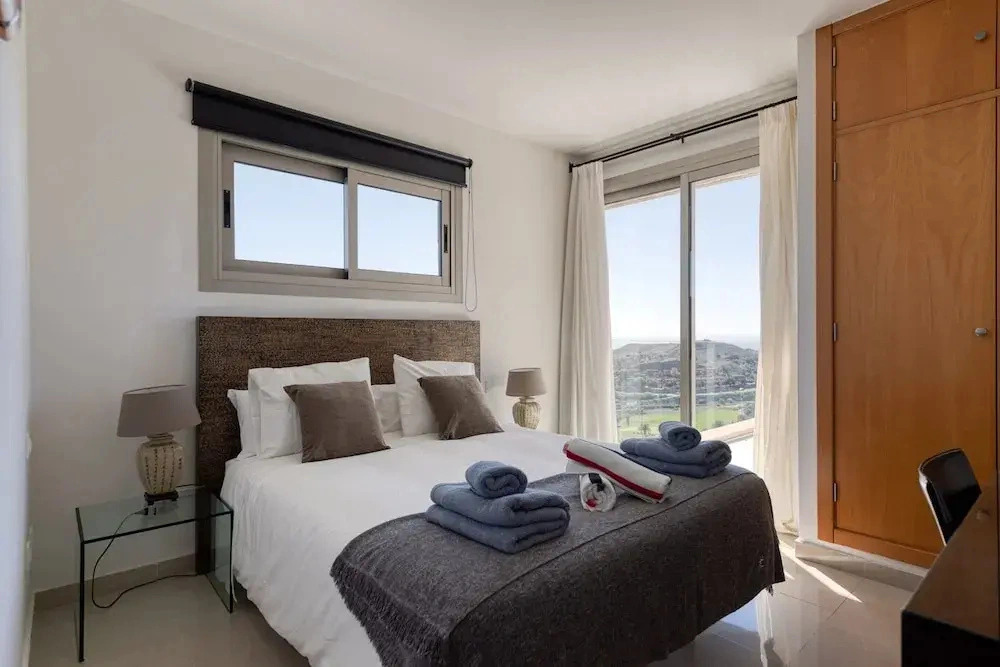 Lavish Villa Near Maspalomas Beach