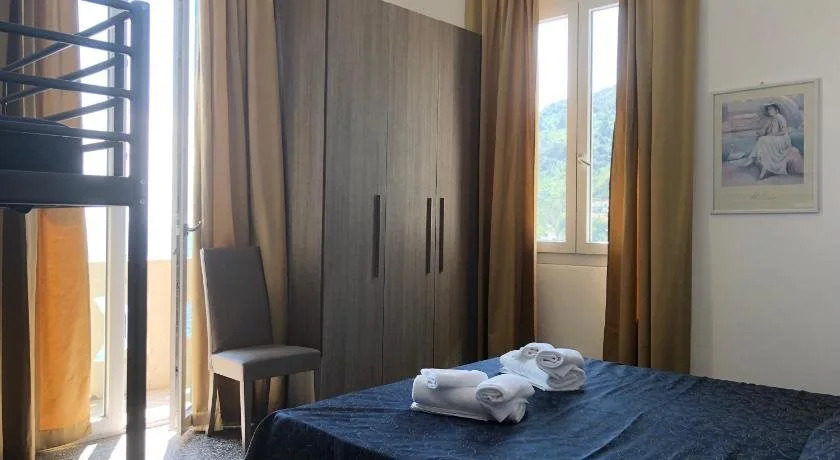 Hotel Monique