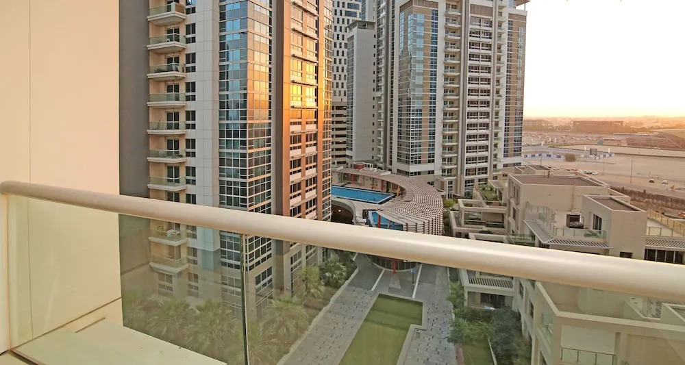 New Arabian Holiday Homes Executive Bay