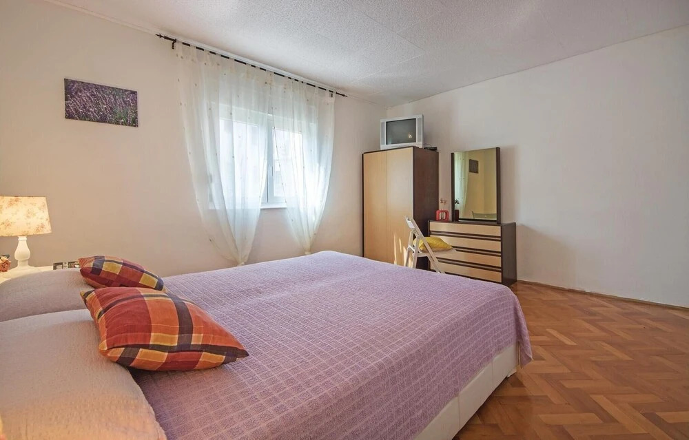 Awesome Home in Fazana With Wifi and 2 Bedrooms