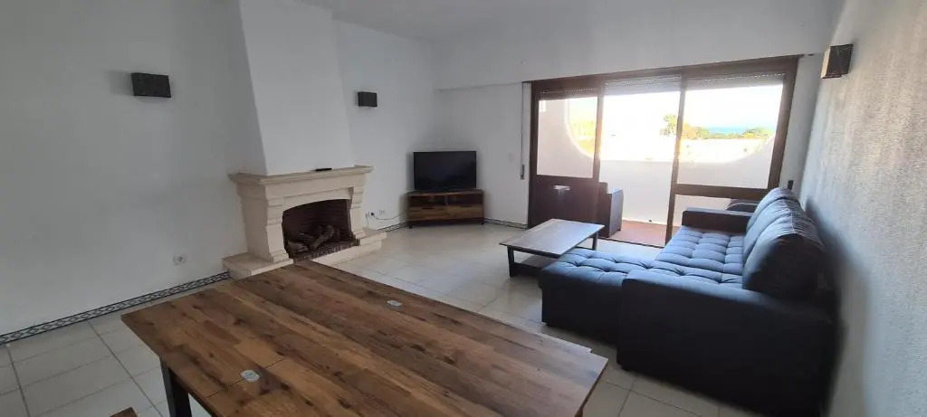 402 - Oura - 2 Bedroomed Apartment - Sea View