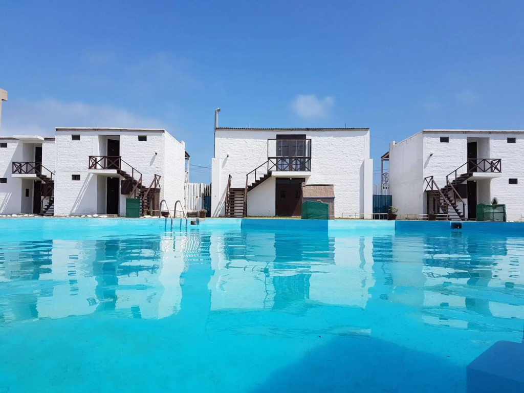Delfines de Chicama Hotel