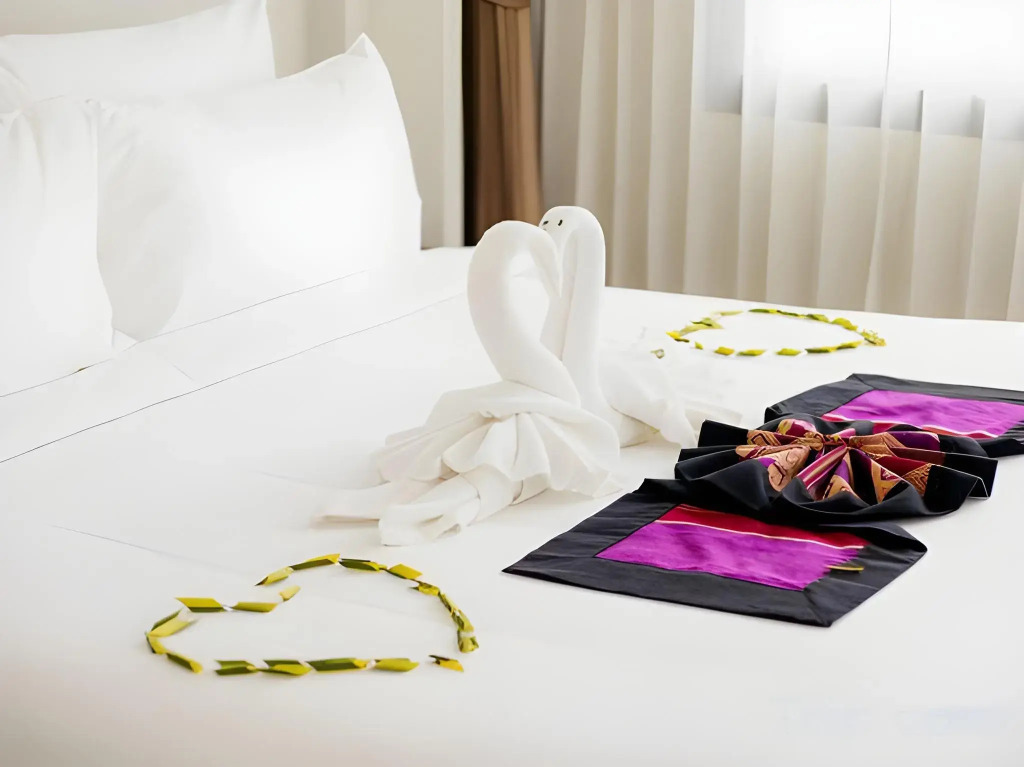 Sisombat Plaza Hotel