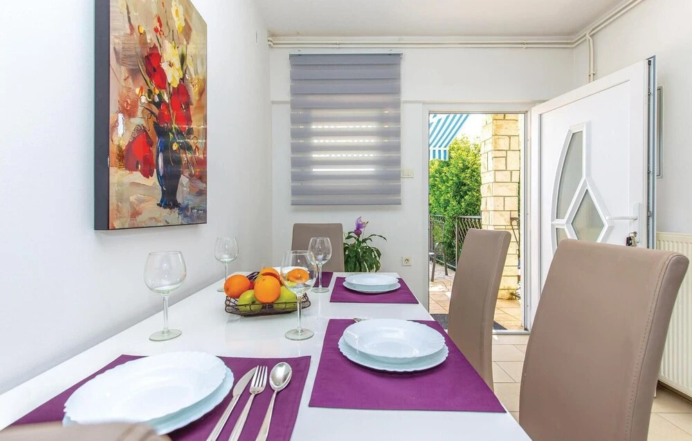Awesome Home in Jadranovo With Wifi and 2 Bedrooms