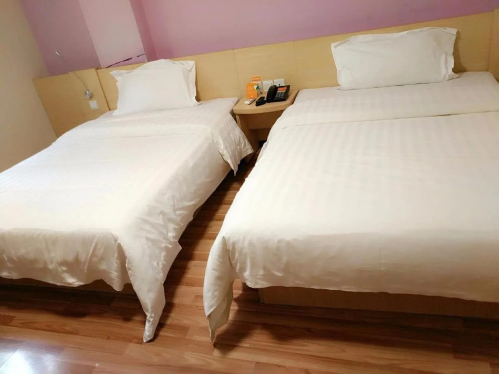 7Days Inn ZhanJiang Ma Zhang Center
